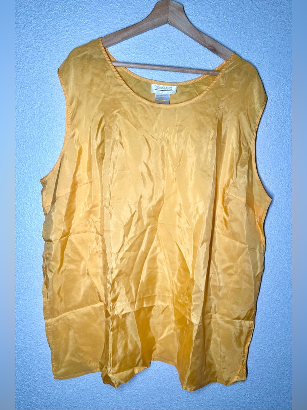 NWT  Roaman’s Sleeveless Tank Top Shirt 100% Silk Yellow Size 1X B4